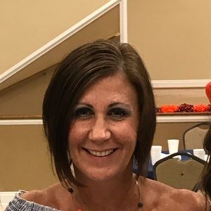 Meet your Posher, Shellie